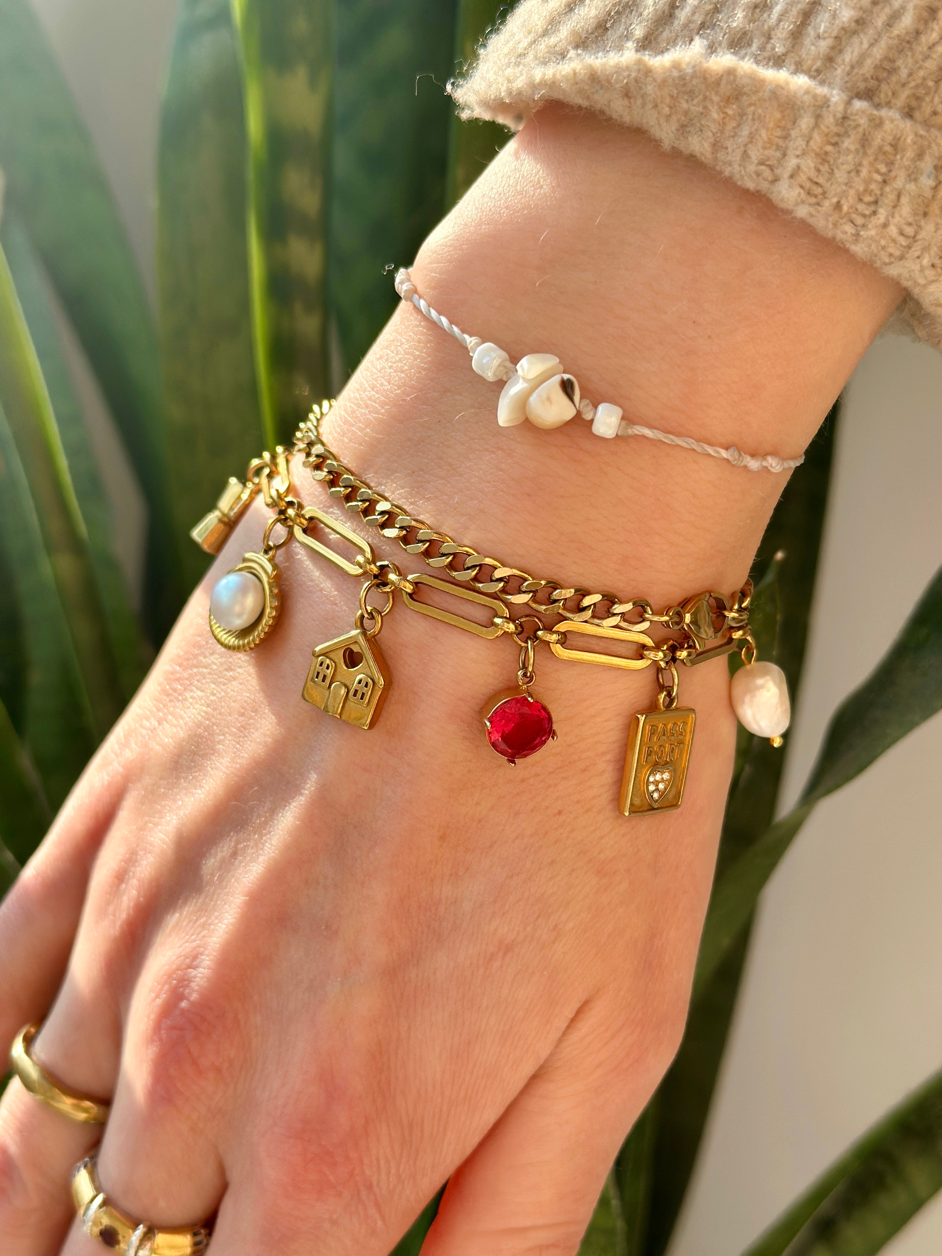 Gestalte dein eigenes Gold Charm Armband - Meadory