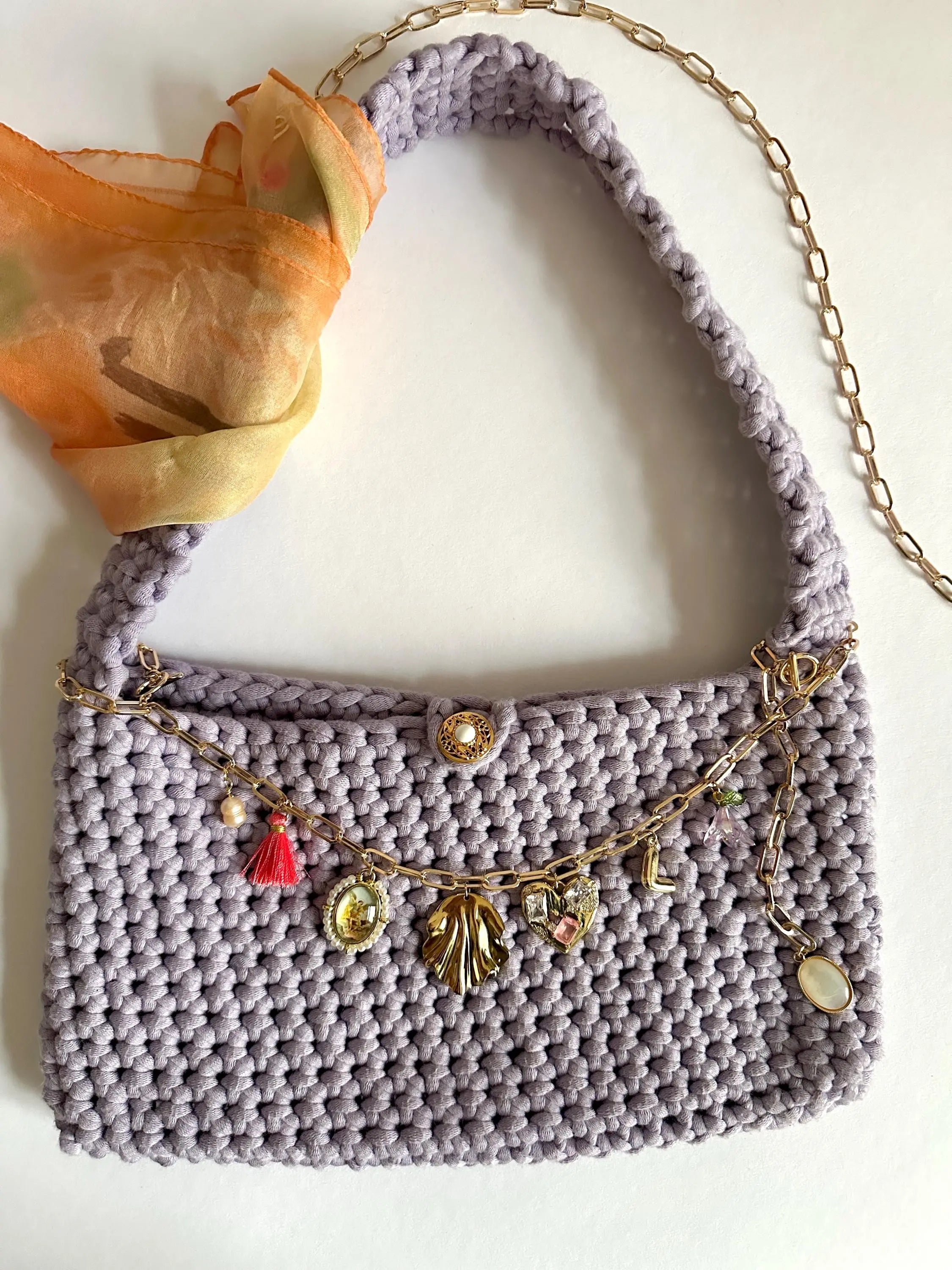 Gestalte deine eigene Häkeltasche mit Charm - Taschenkette - Meadory