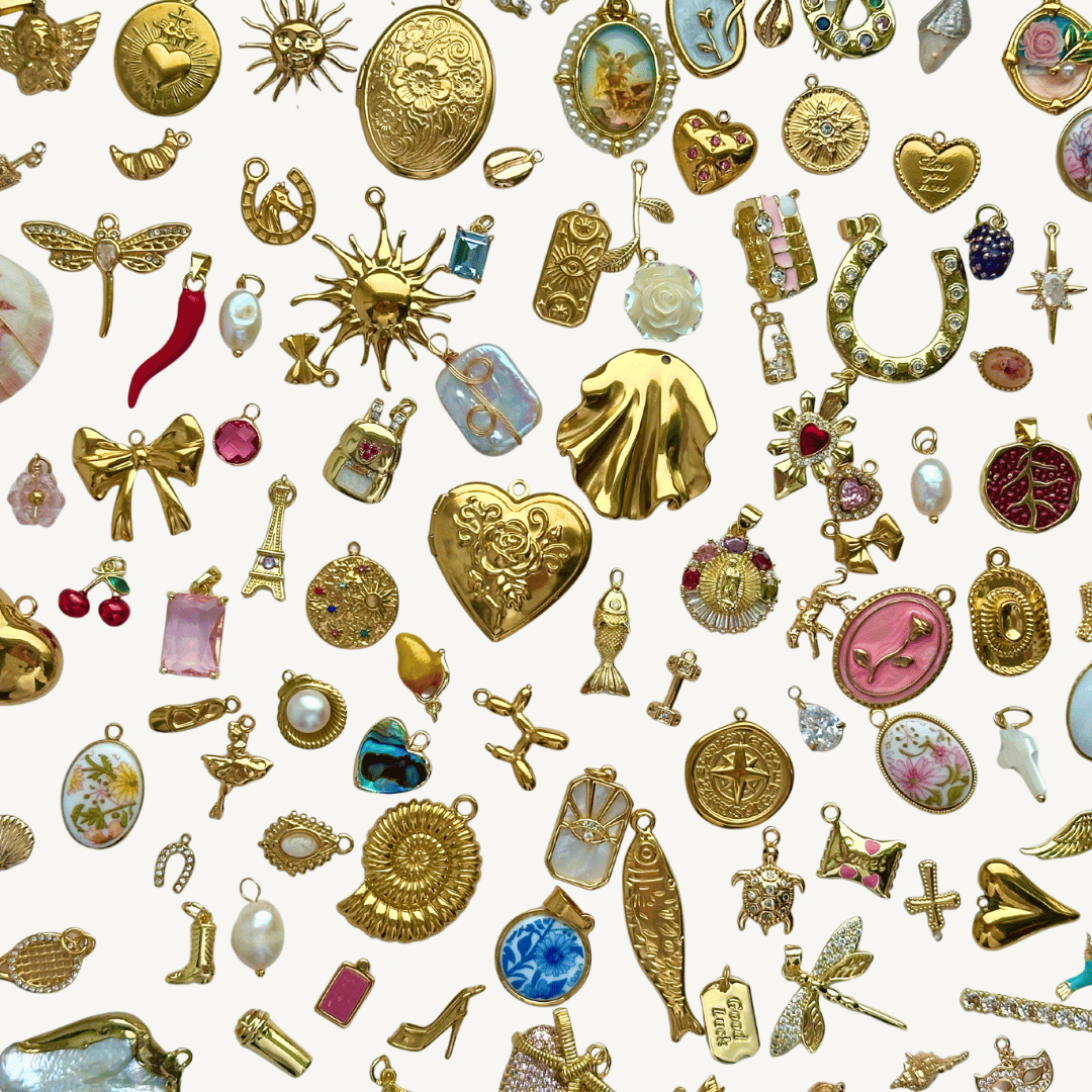 Handgefertigte Vintage Charms und 18k vergoldete Charms - Meadory