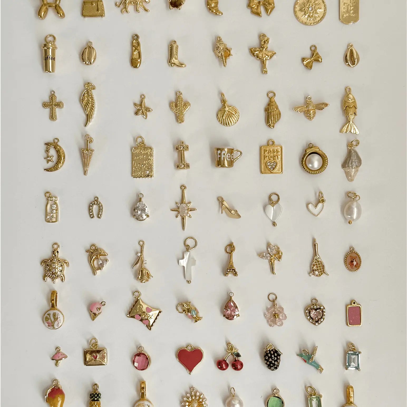 Handgefertigte Vintage Charms und 18k vergoldete Charms - Meadory
