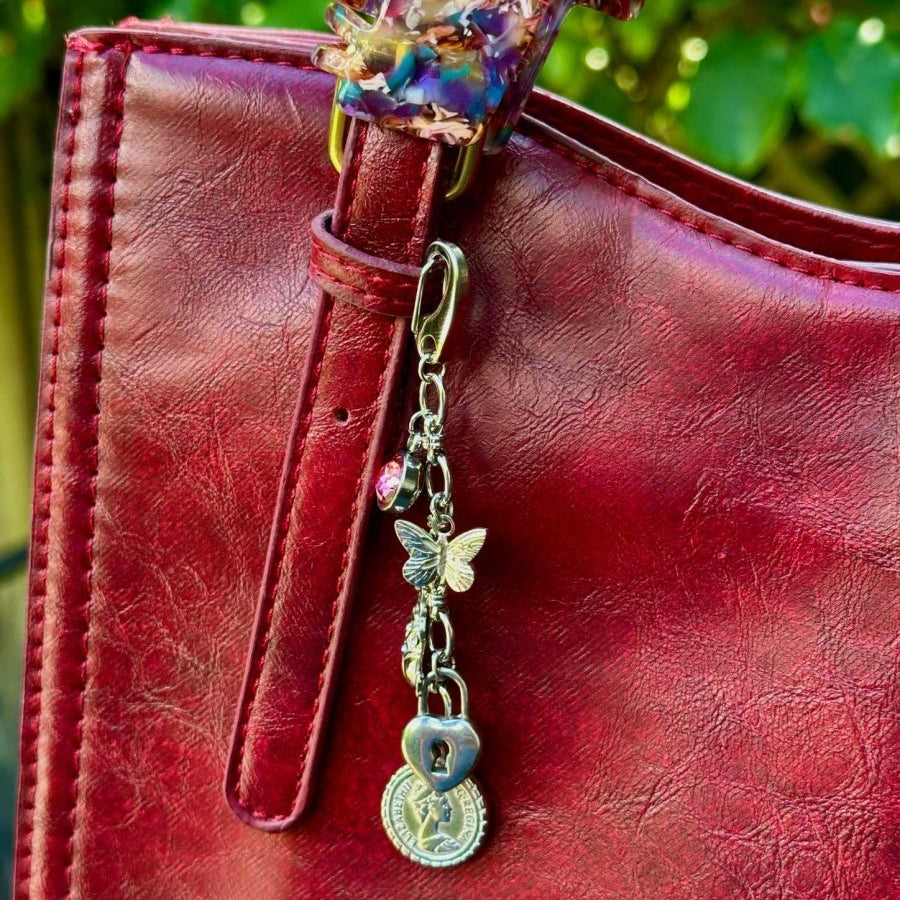 Silber Charm Schlüsselanhänger - Meadory