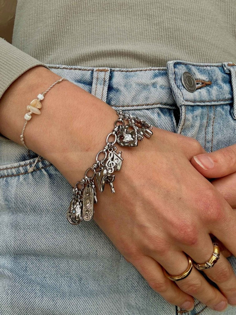 Silver Story Charm Armband - Meadory