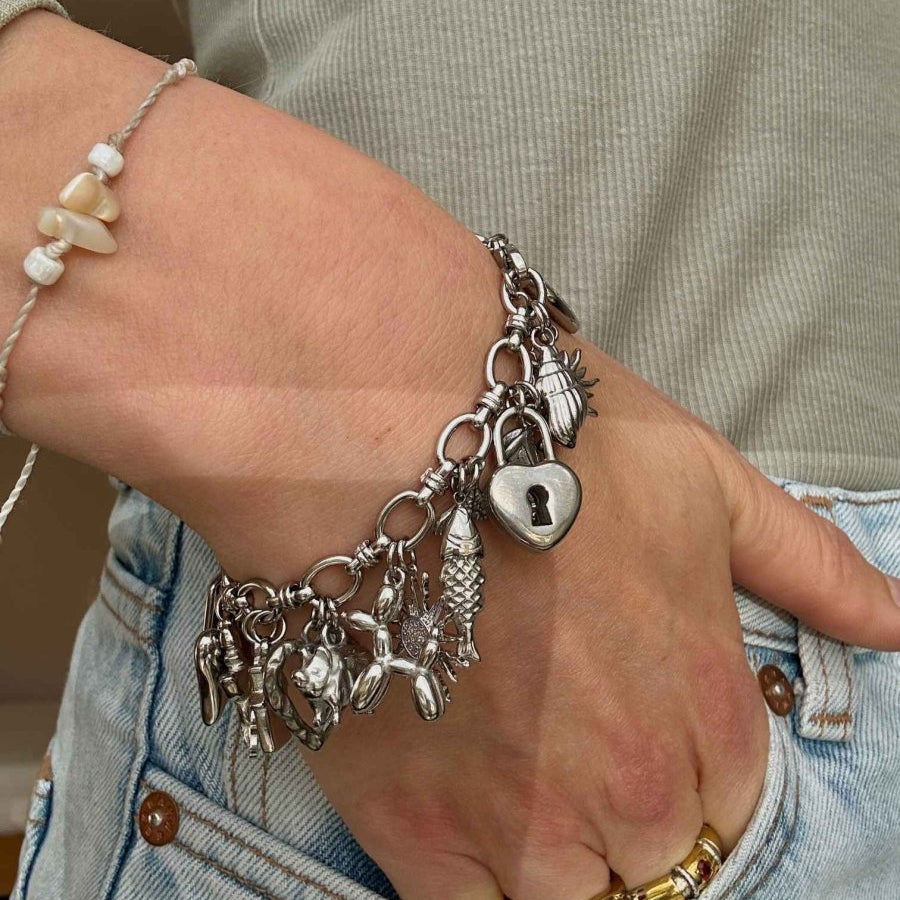 Silver Story Charm Armband - Meadory