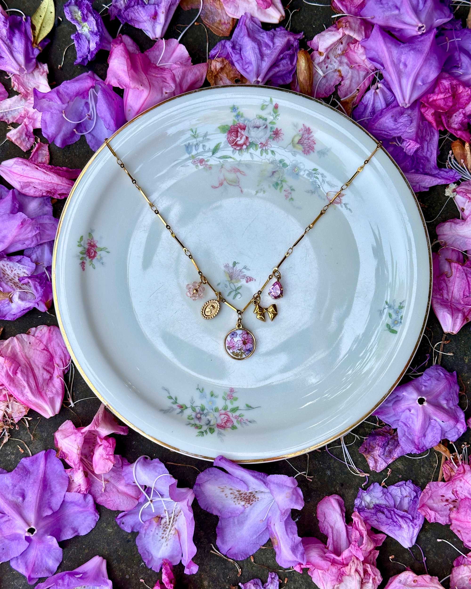 Vintage Elizabeth Halskette - Meadory