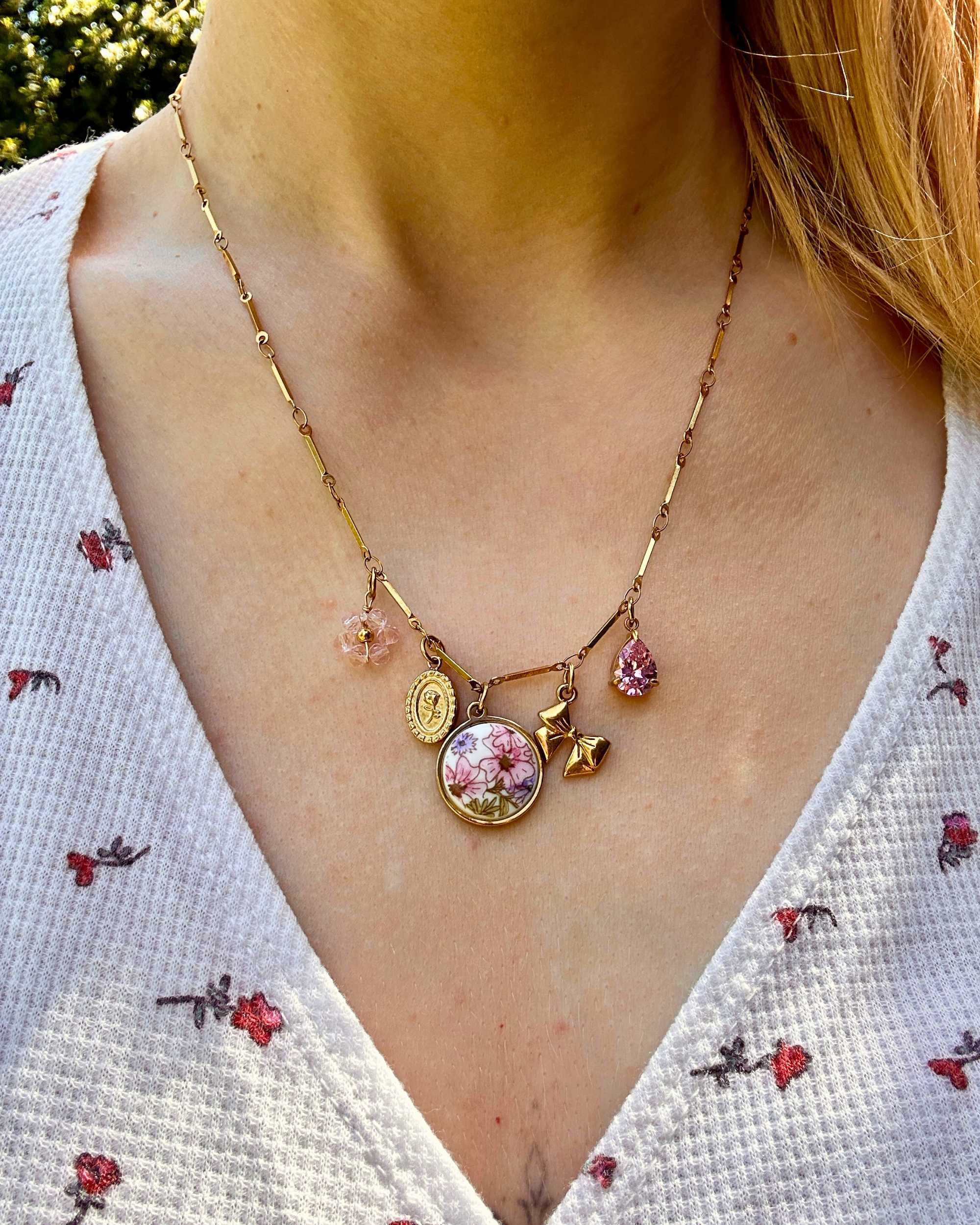 Vintage Elizabeth Halskette - Meadory