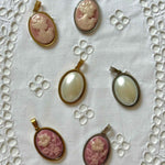 Vintage Frauen Charm - Meadory