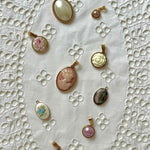 Vintage Frauen Charm - Meadory