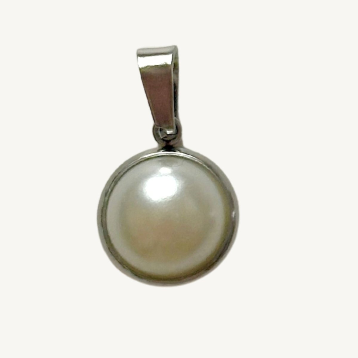 Vintage Weiße Perle Charm - Meadory